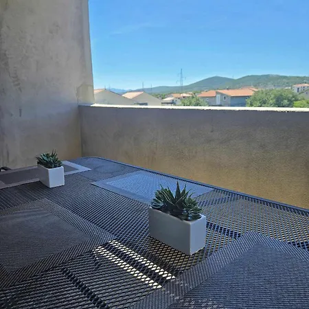 Apartment Vale Bilice
